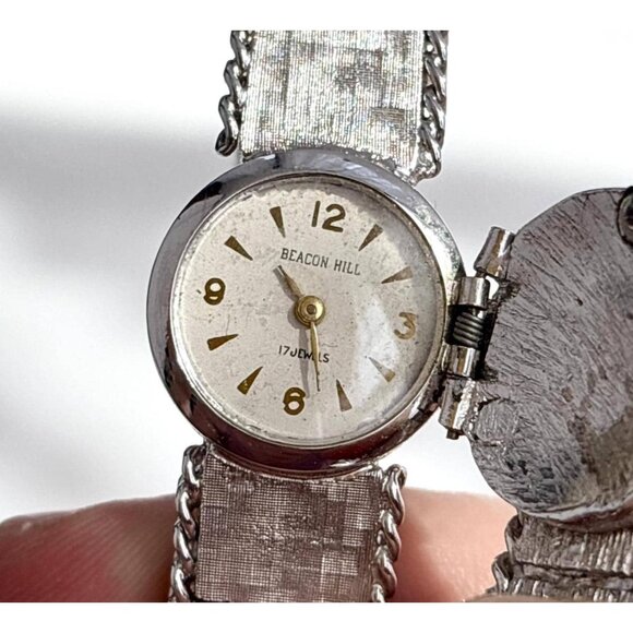 Beacon Hill Silver Belt Buckle Locket Ladies Vintage Wristwatch - 17mm - WORKS! - Picture 1 of 14